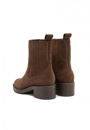 Ботинки челси