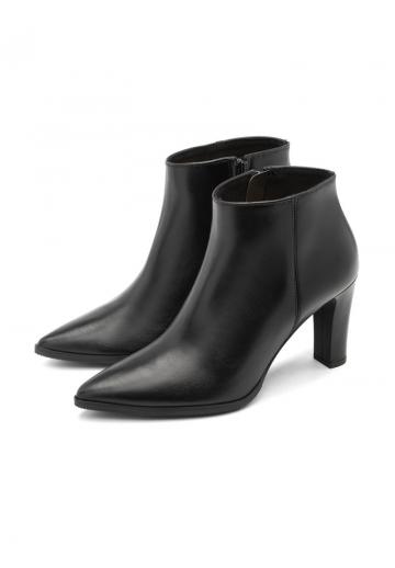 Полусапожки на высоком каблуке