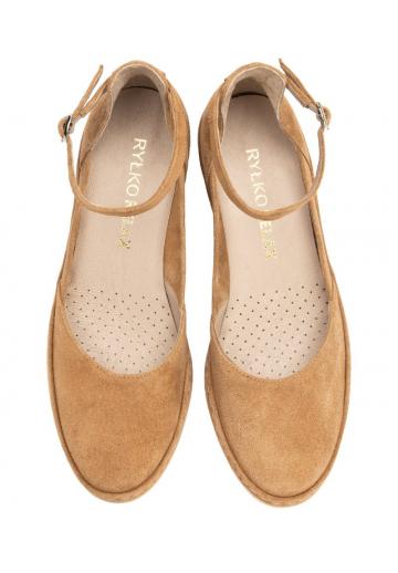 Туфли на танкетке