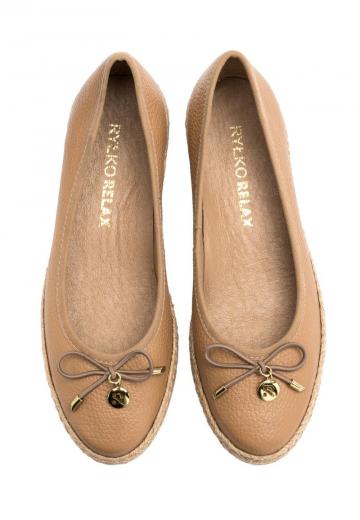 Спортивные балетки