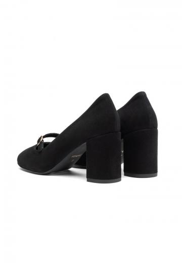 Туфли с ремешком