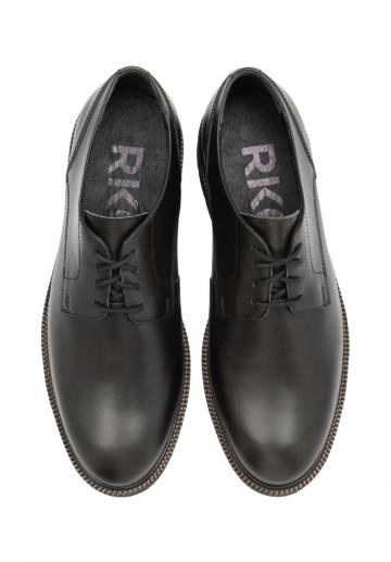 Ботинки на шнуровке