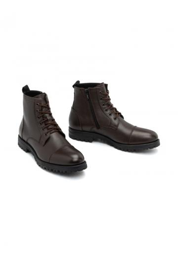 Ботинки на шнуровке