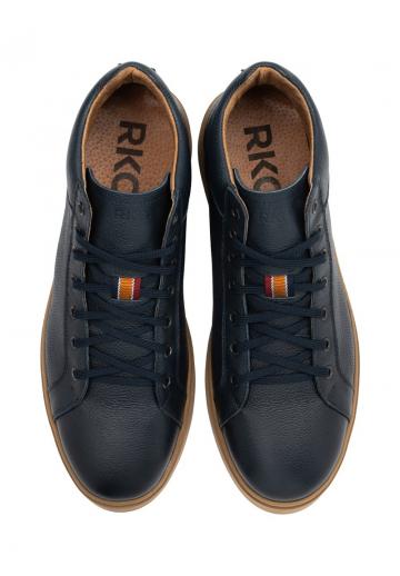 Ботинки на шнуровке