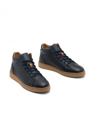 Ботинки на шнуровке