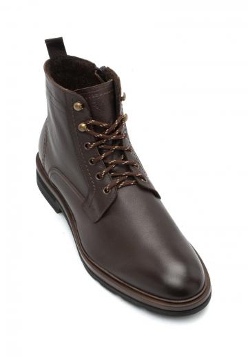 Ботинки на шнуровке