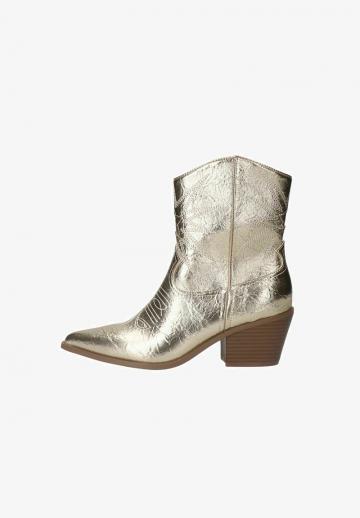 Ковбойские сапоги