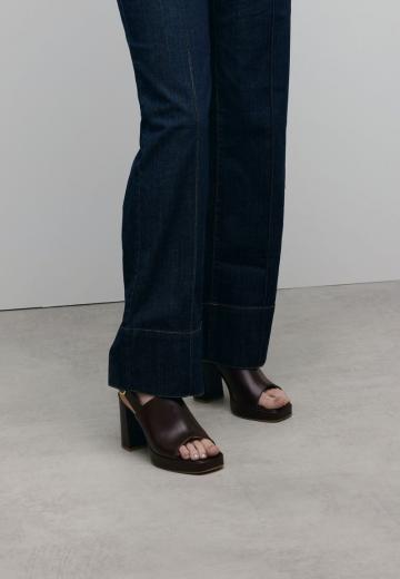 Босоножки на платформе