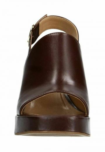 Босоножки на платформе