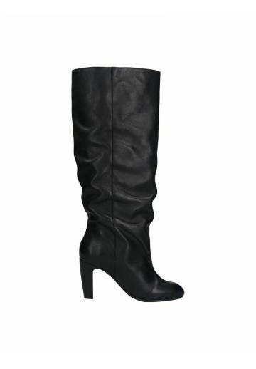 Высокие сапоги