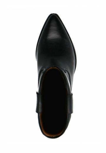 Ковбойские сапожки