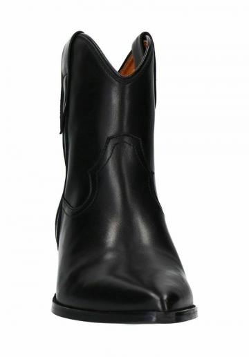 Ковбойские сапожки