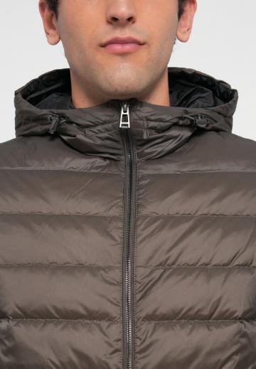 Зимняя куртка