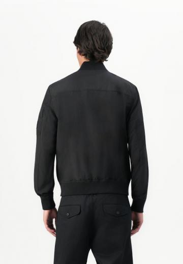 Куртка бомбер