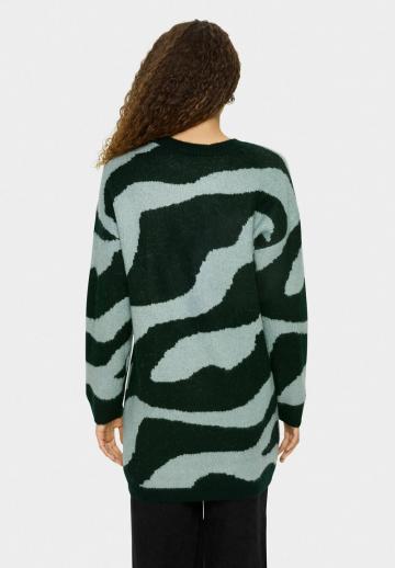 Вязаное платье