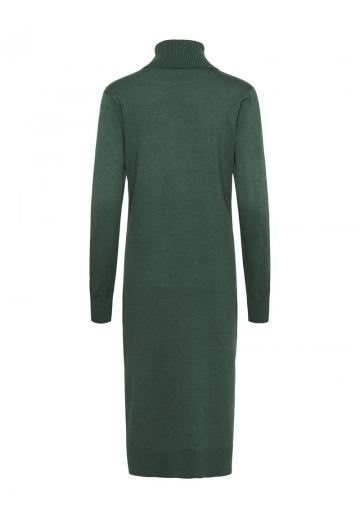 Вязаное платье