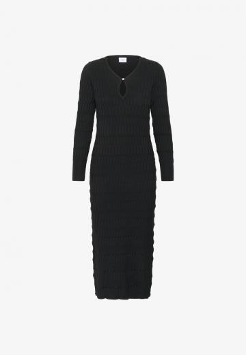 Платье футляр