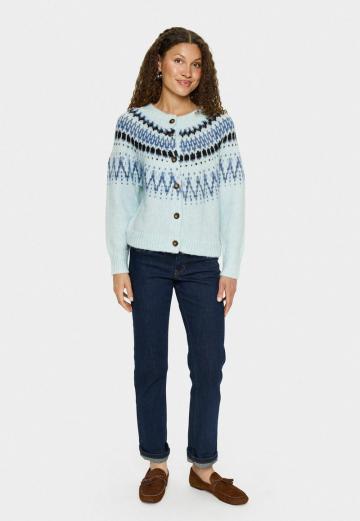 Жаккардовая вязаная кофта