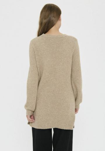 Длинный пуловер