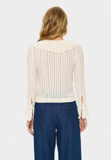 Пуловер с вырезом V