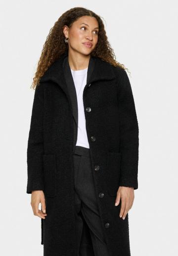 Шерстяное пальто