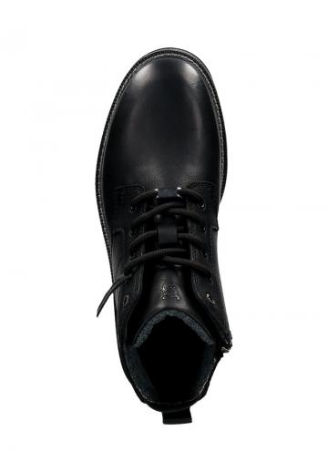 Ботинки на шнуровке