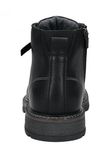 Ботинки на шнуровке