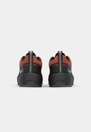 Походная обувь