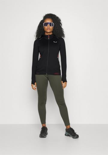 Спортивная толстовка