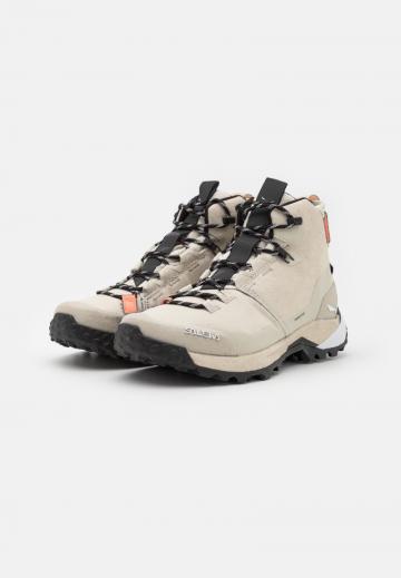 Походные сапоги