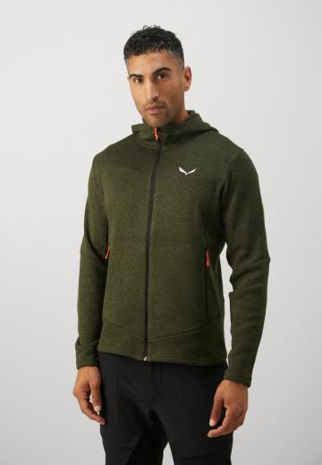 Спортивная кофта