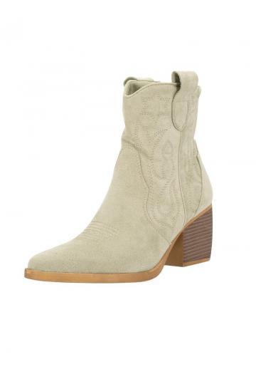 Ковбойские сапоги