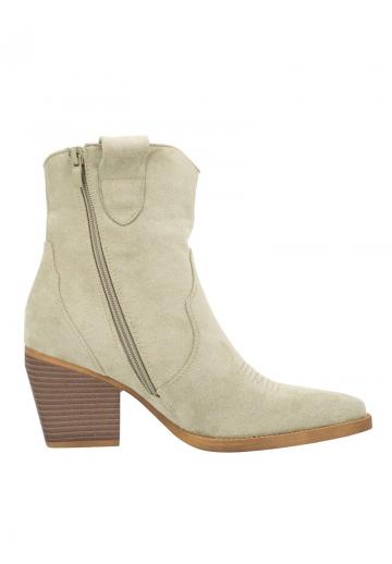 Ковбойские сапоги