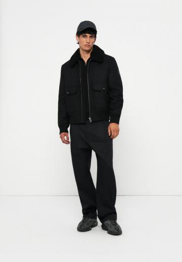 Зимняя куртка