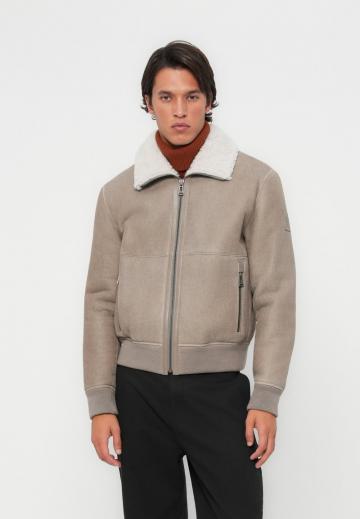 Кожаная куртка