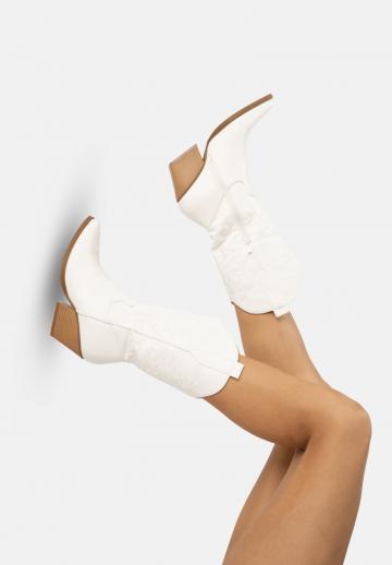 Ковбойские сапоги