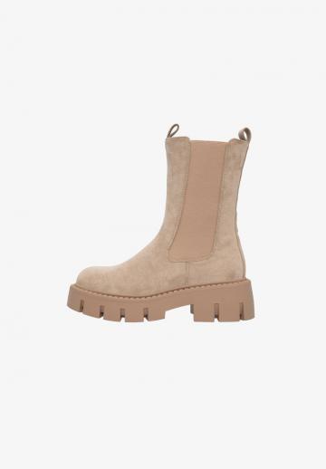 Полусапожки на платформе