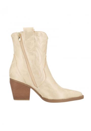 Ковбойские сапоги