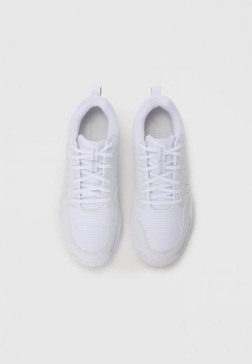 Кроссовки для зала