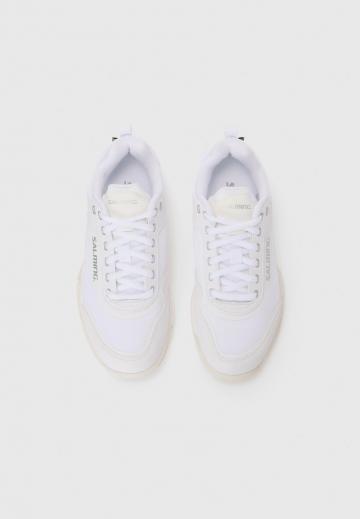 Кроссовки для зала