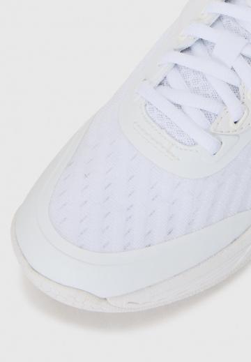 Кроссовки для зала