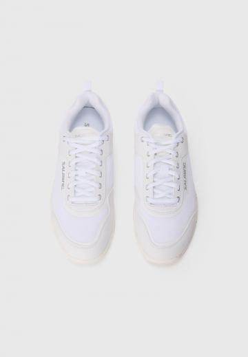 Кроссовки для зала