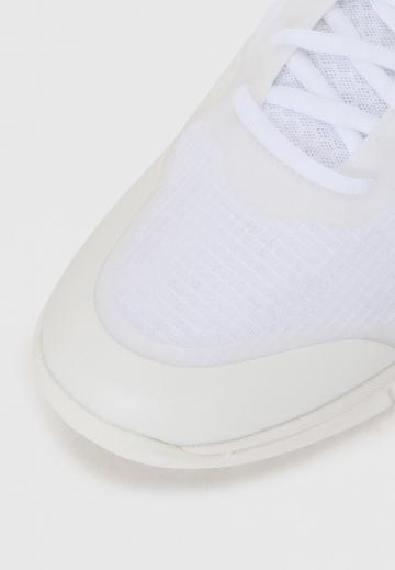 Кроссовки для зала