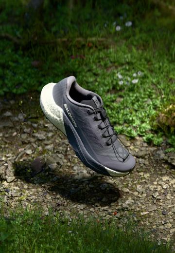 Беговые кроссовки