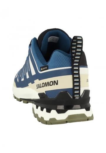 Беговые кроссовки