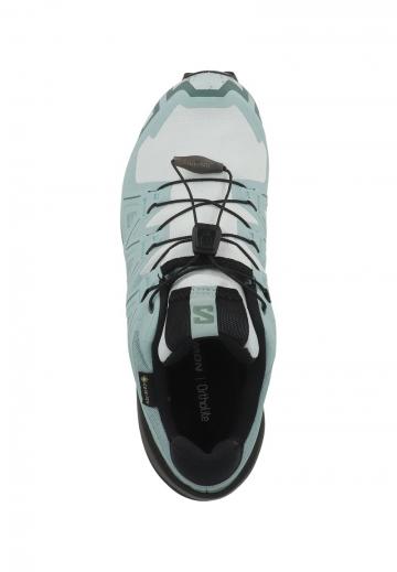 Беговые кроссовки