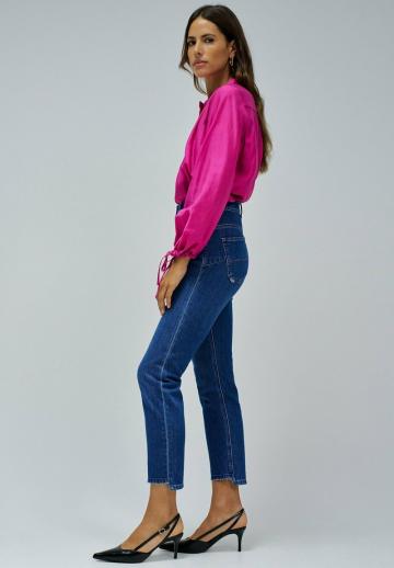 Короткие джинсы