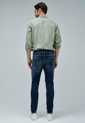 Узкие джинсы