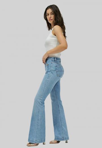 Клешеные брюки