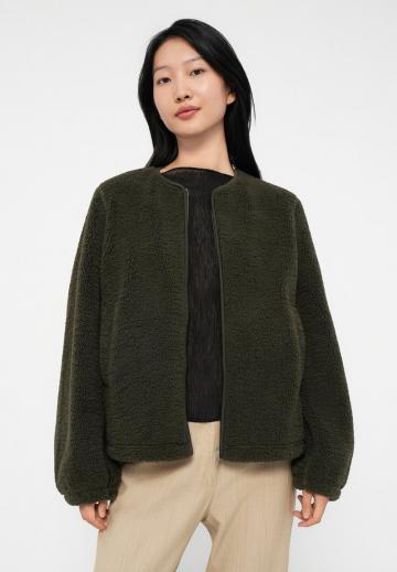 Флисовая куртка